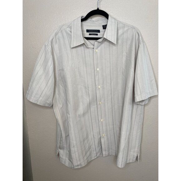 Axist Mens Silk Touch Short Sleeve Button-Up Shirt XXL Beige Striped Rayon - Picture 2 of 6